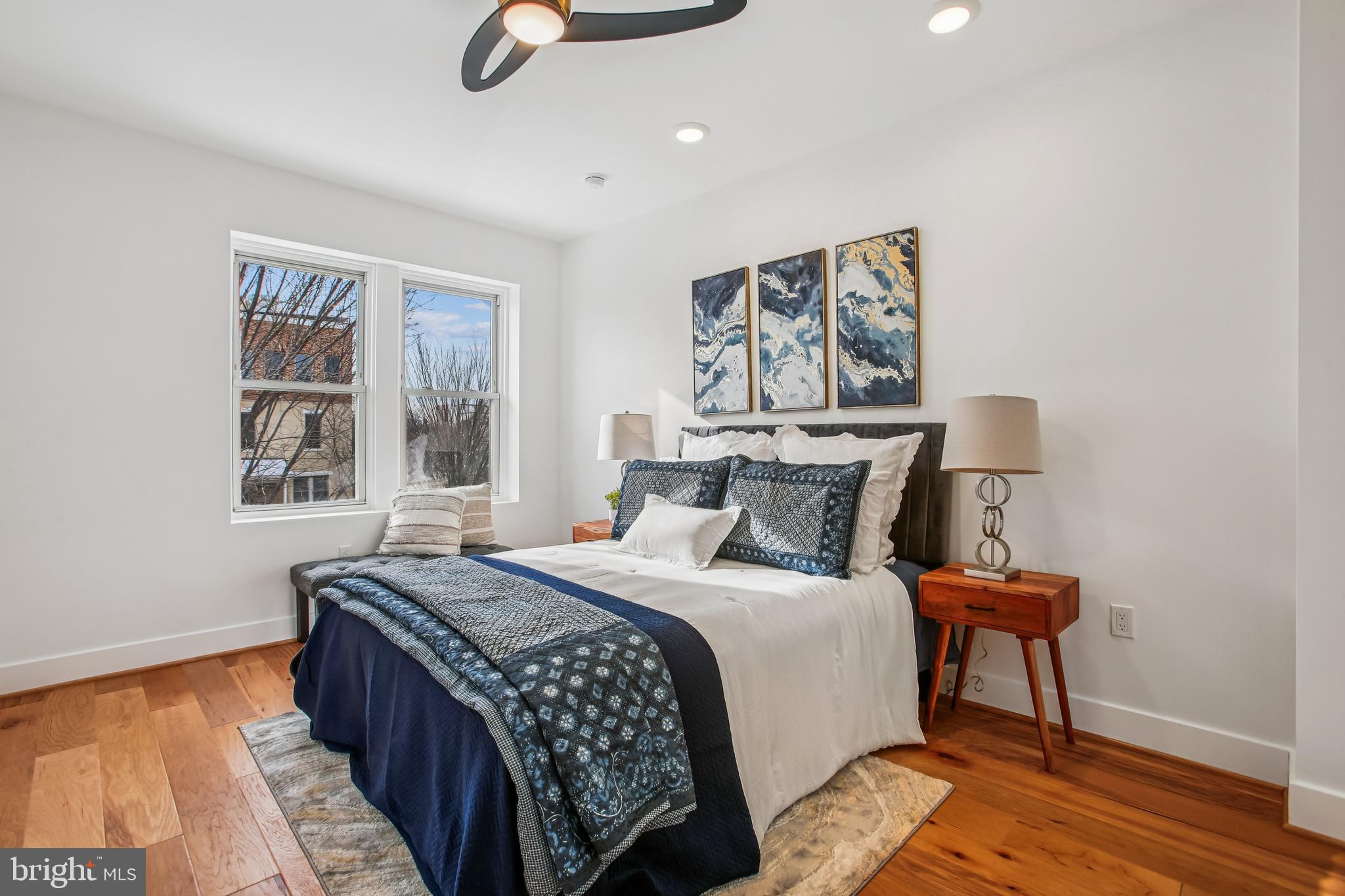 1704 INDEPENDENCE AVENUE SE