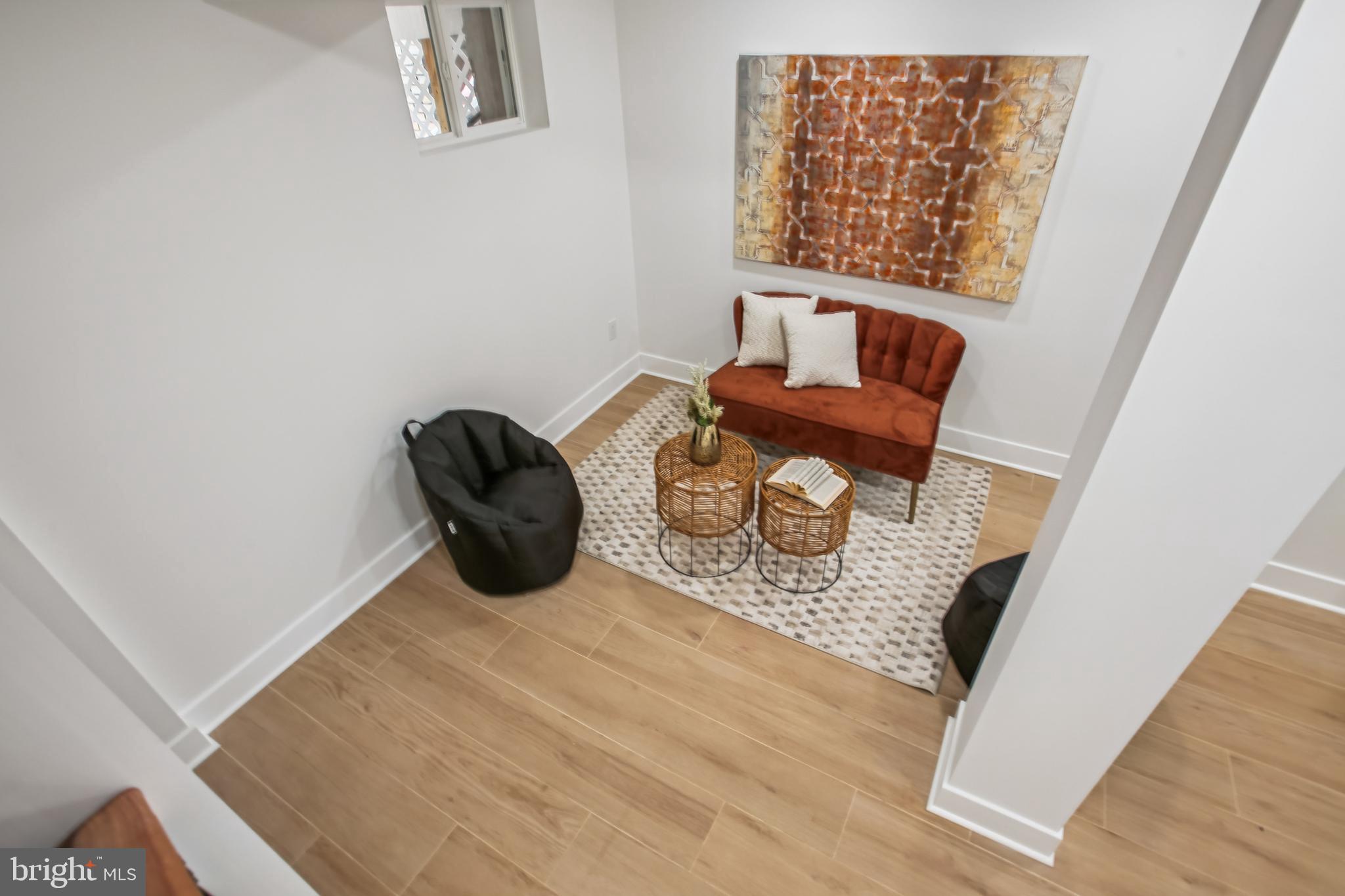 1704 INDEPENDENCE AVENUE SE