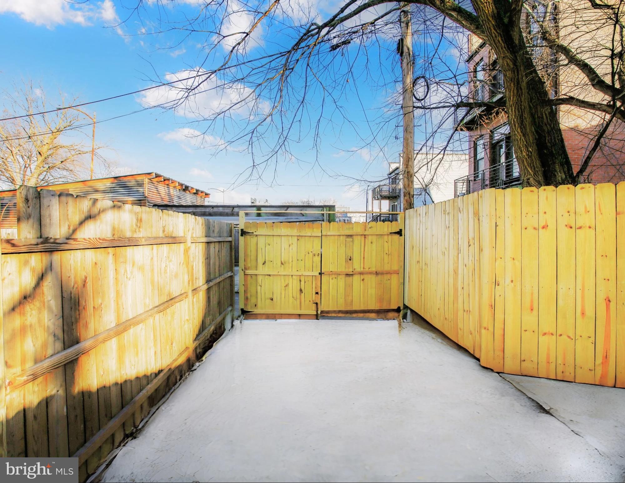 1704 INDEPENDENCE AVENUE SE