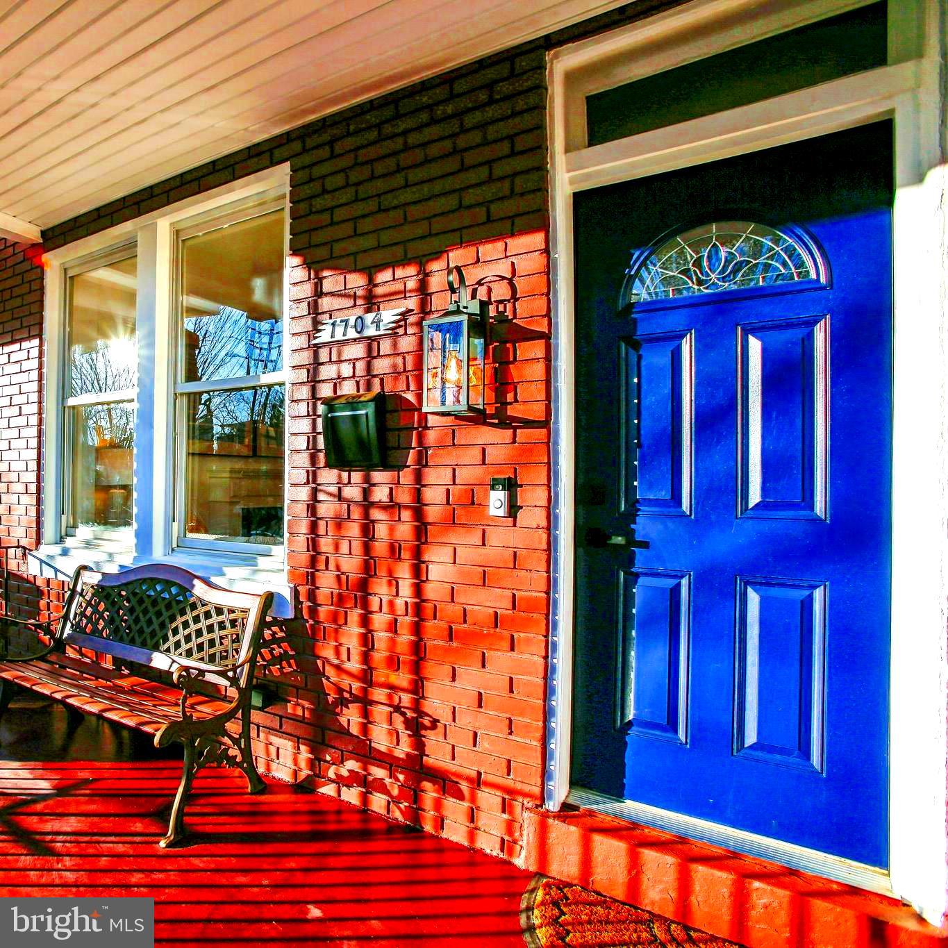 1704 INDEPENDENCE AVENUE SE