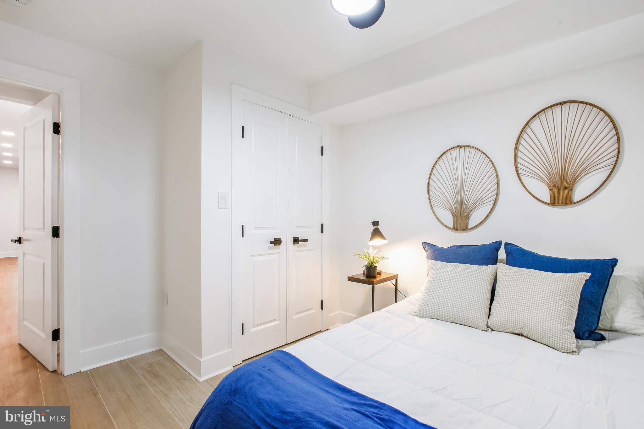 1704 INDEPENDENCE AVENUE SE