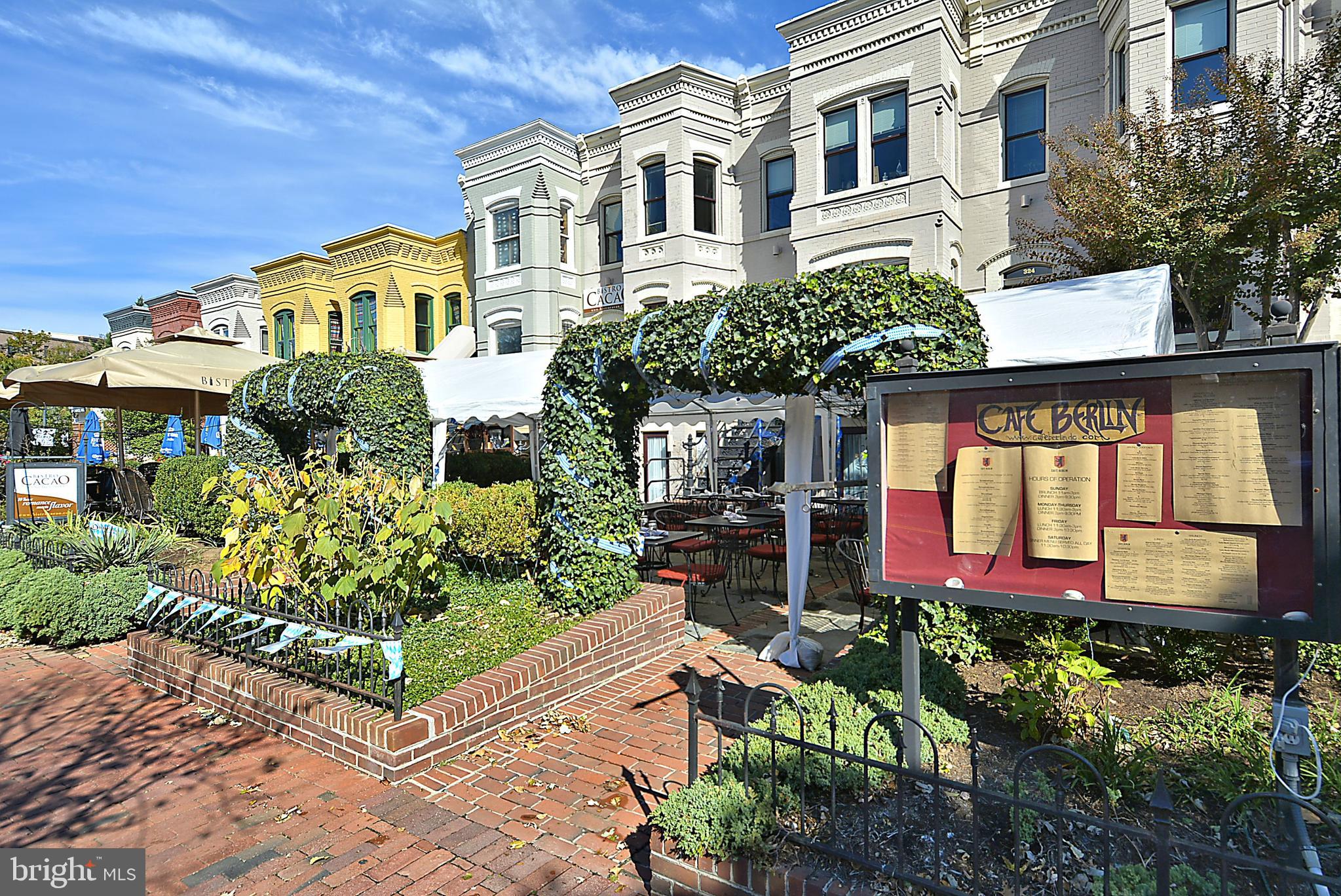 1704 INDEPENDENCE AVENUE SE