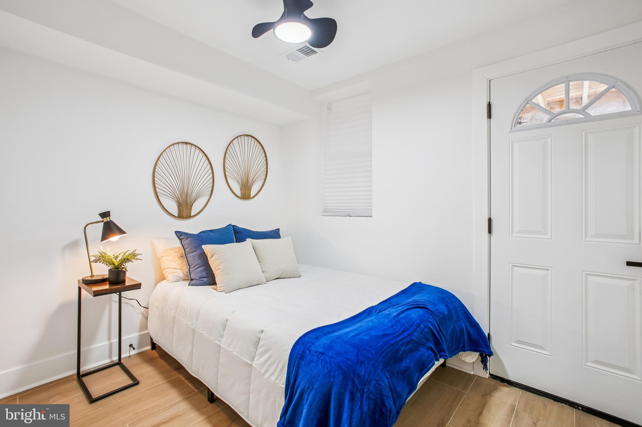 1704 INDEPENDENCE AVENUE SE