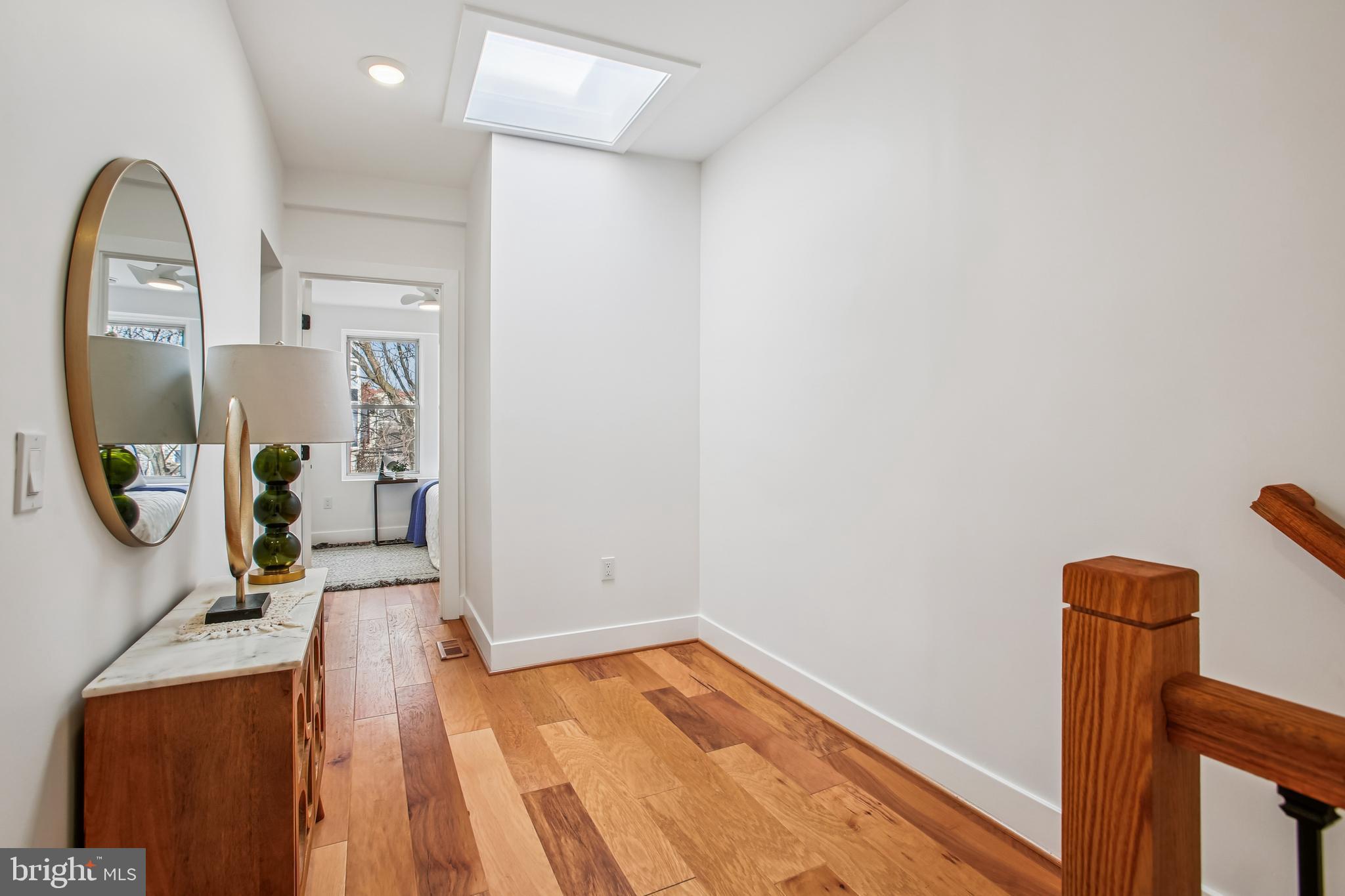 1704 INDEPENDENCE AVENUE SE