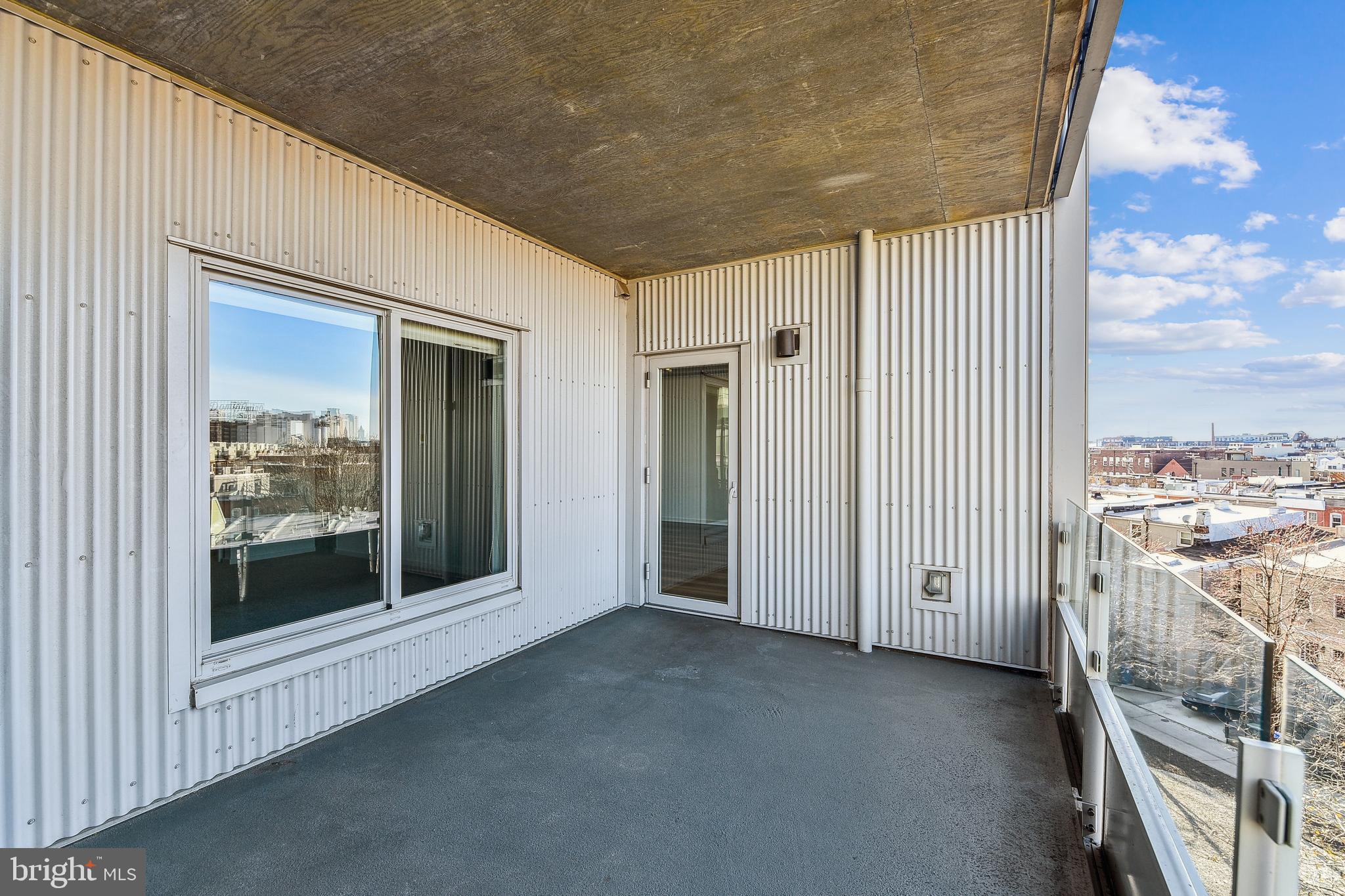 1200 Steuart St #429