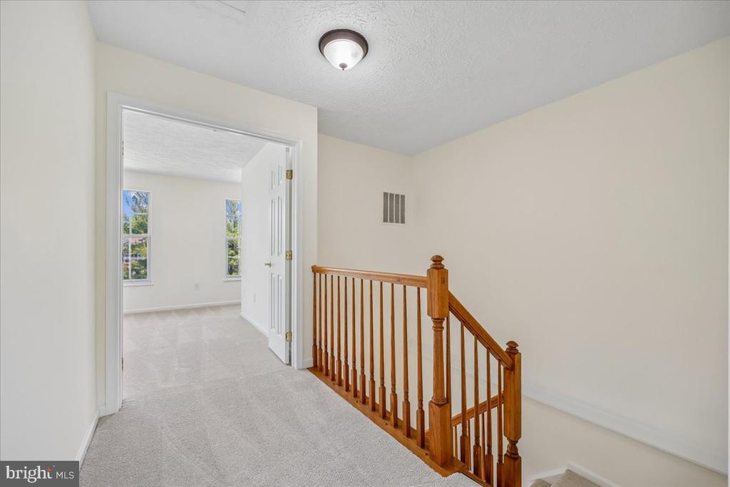 5481 PRINCE WILLIAM COURT