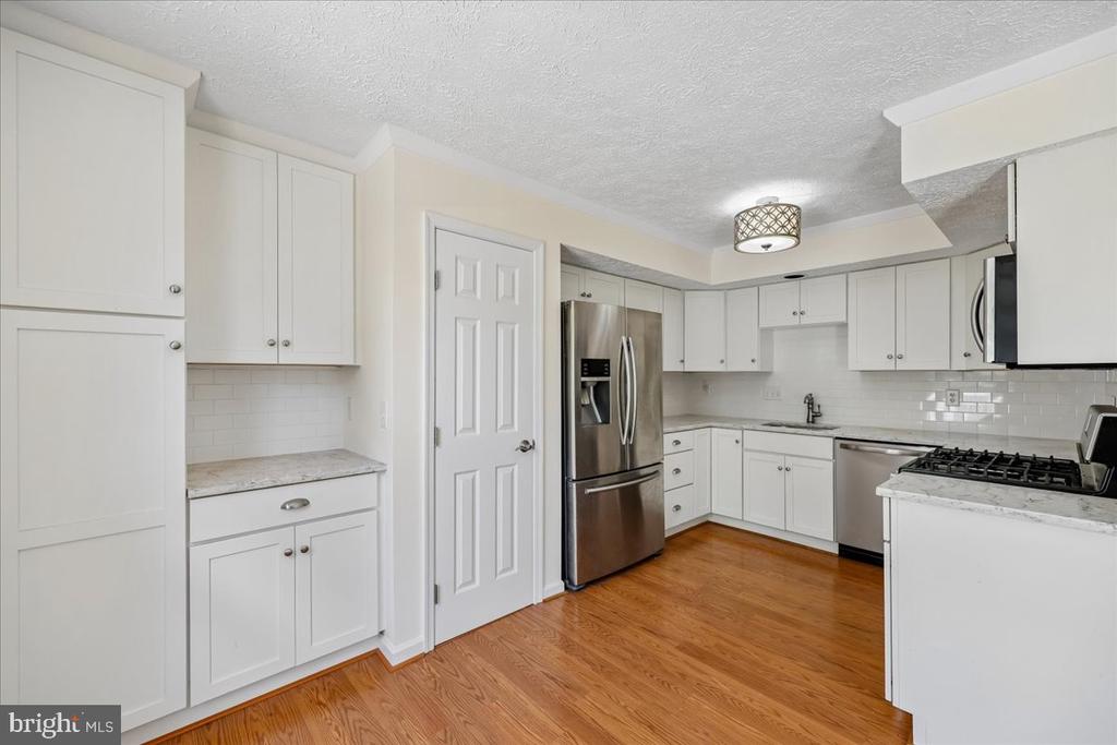 5481 PRINCE WILLIAM COURT