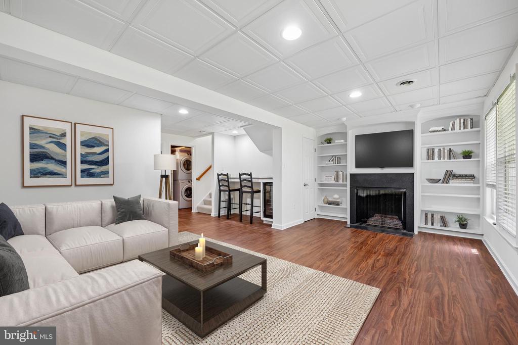 5481 PRINCE WILLIAM COURT
