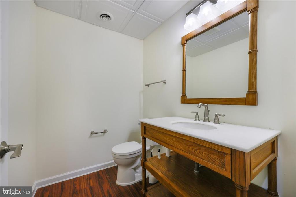 5481 PRINCE WILLIAM COURT