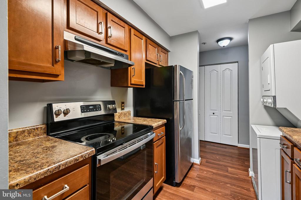 8371 MONTGOMERY RUN ROAD Unit: K