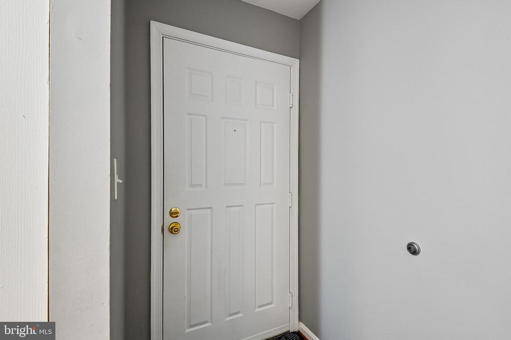 8371 MONTGOMERY RUN ROAD Unit: K