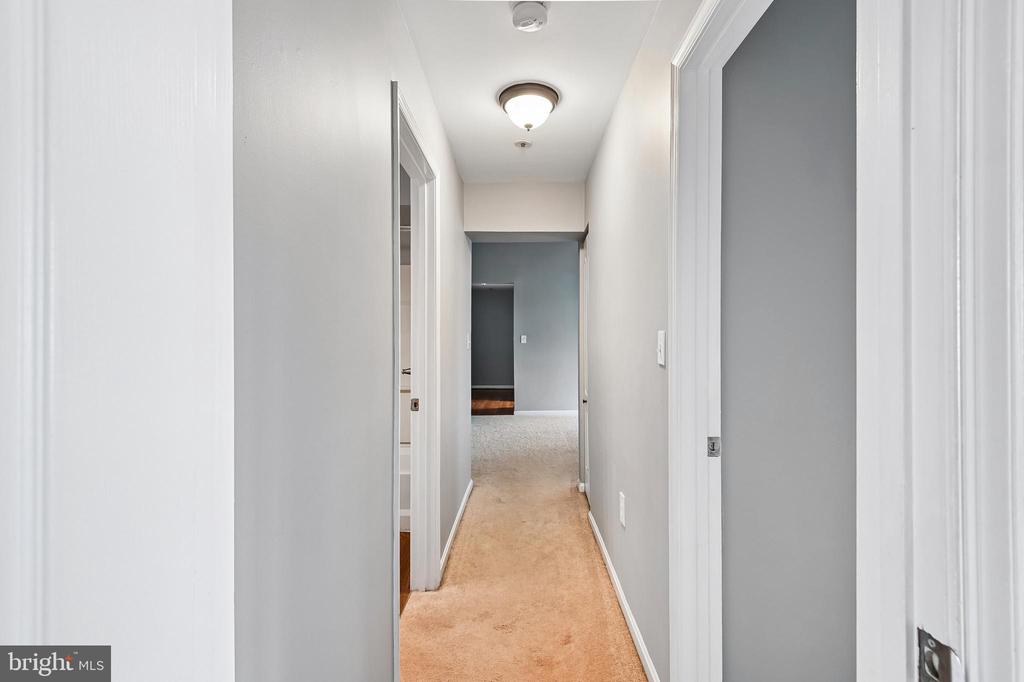 8371 MONTGOMERY RUN ROAD Unit: K