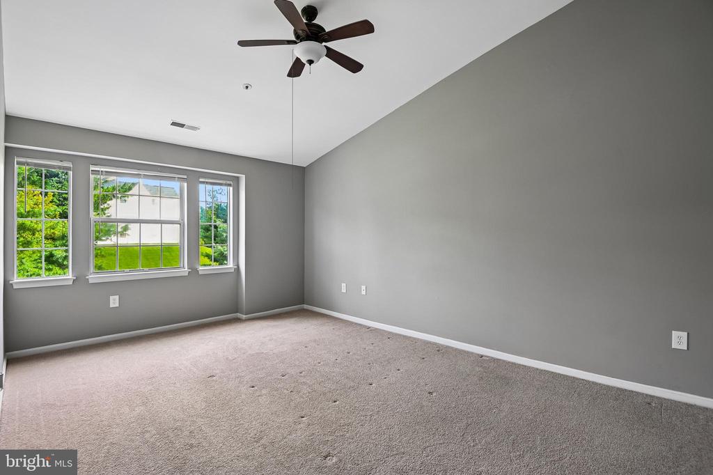 8371 MONTGOMERY RUN ROAD Unit: K