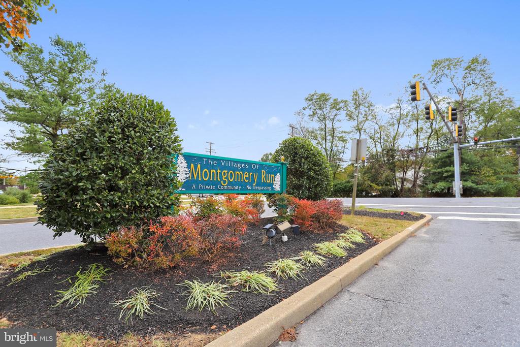 8371 MONTGOMERY RUN ROAD Unit: K