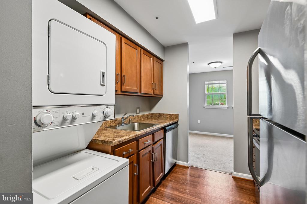 8371 MONTGOMERY RUN ROAD Unit: K
