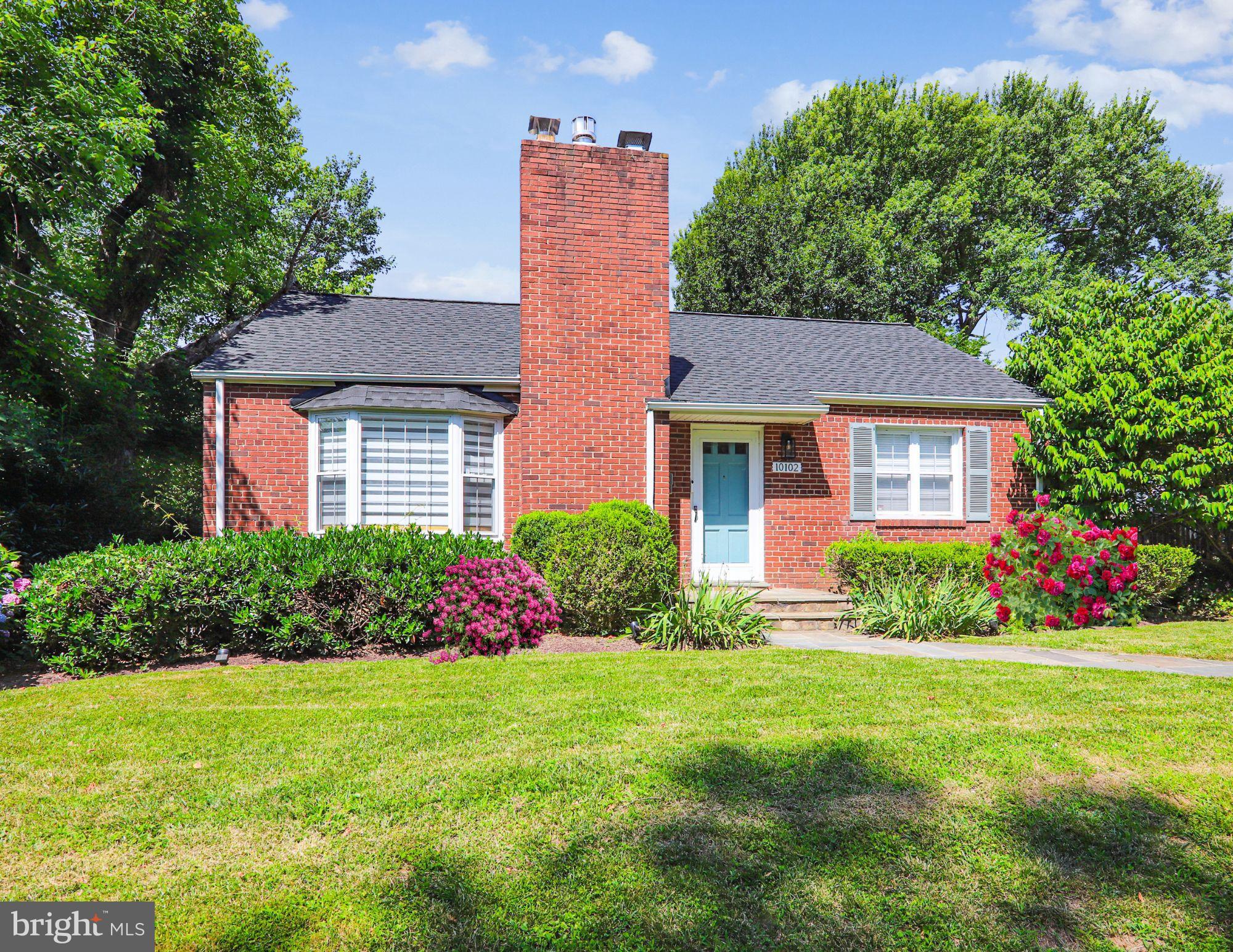 10102 Crestwood Rd