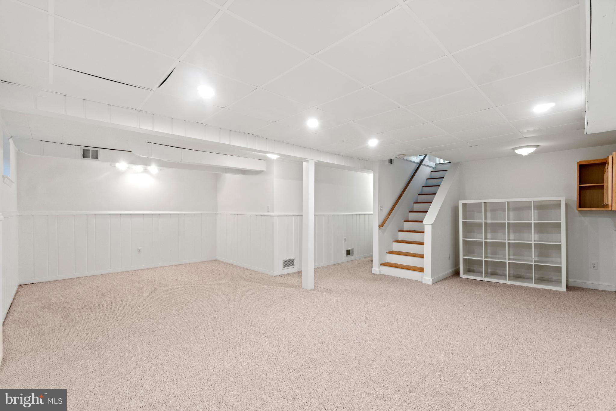 10102 Crestwood Rd
