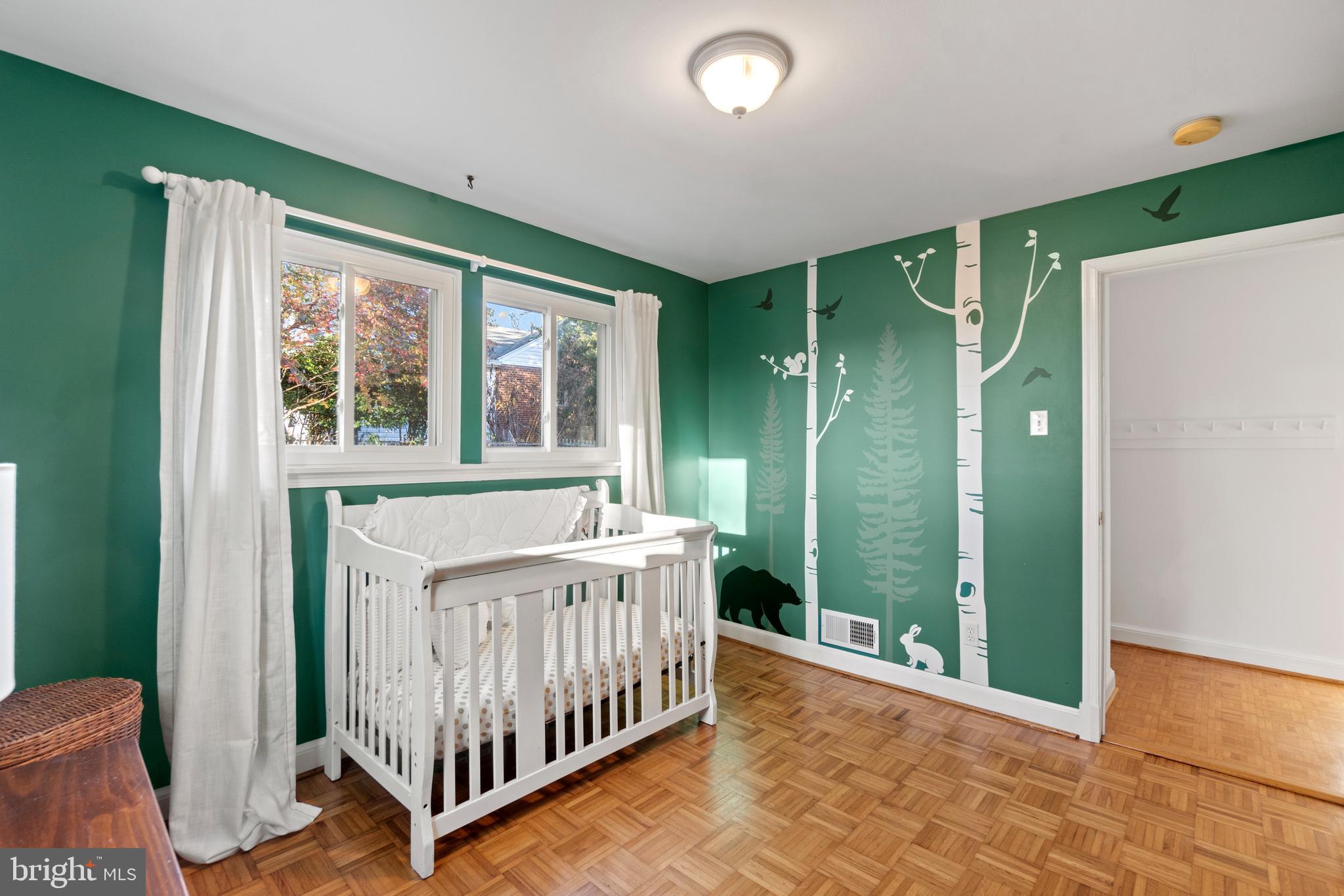 10102 Crestwood Rd