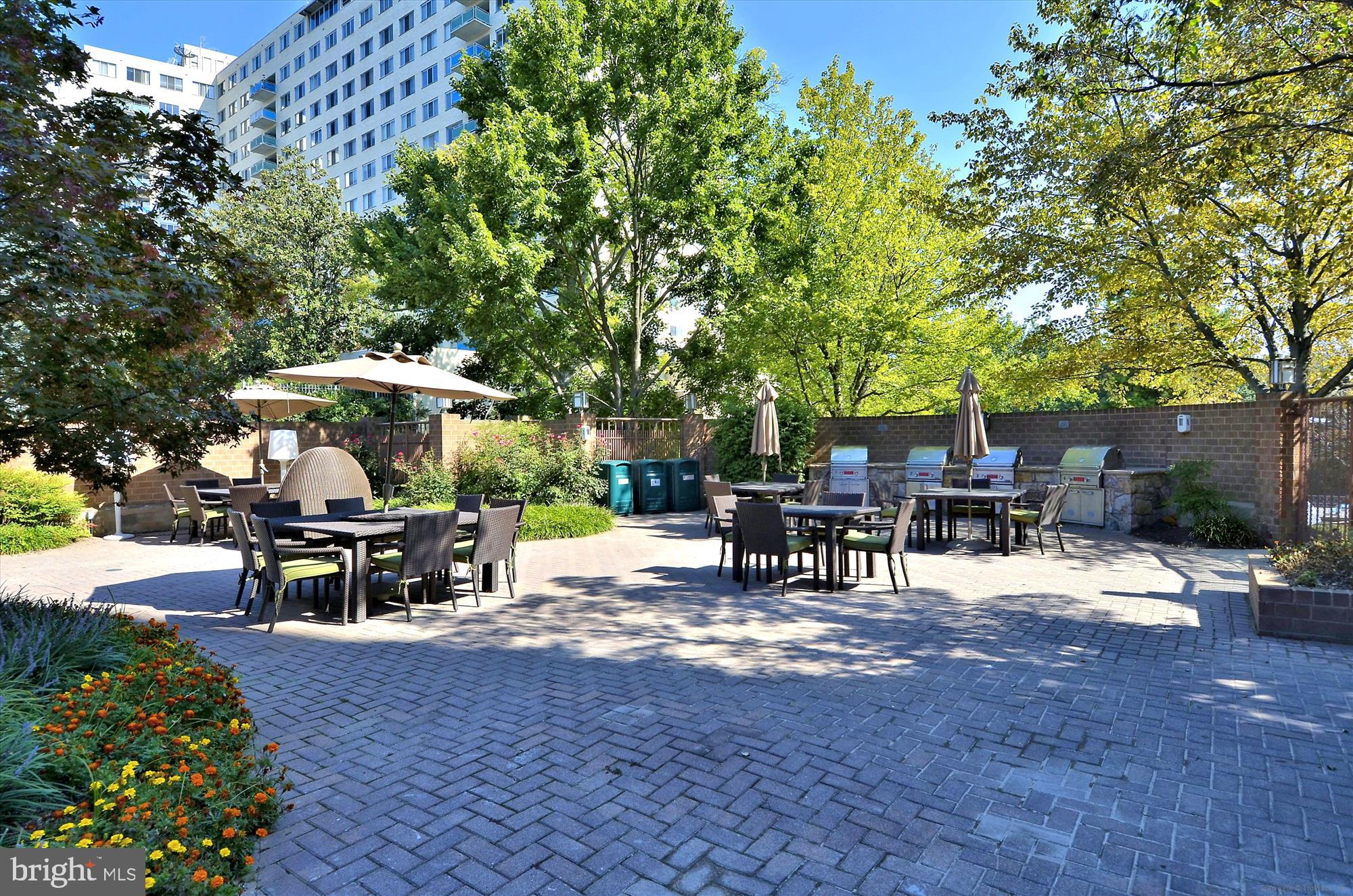 10101 Grosvenor Pl #1117