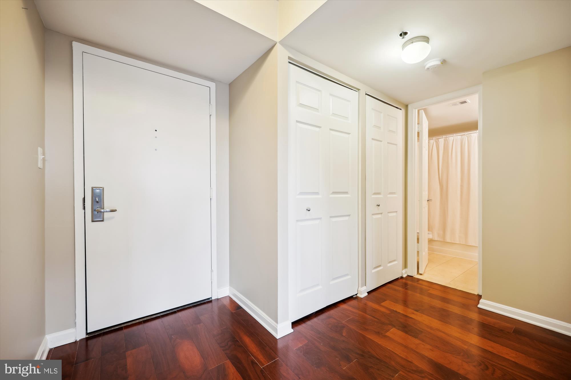 10101 Grosvenor Pl #1117