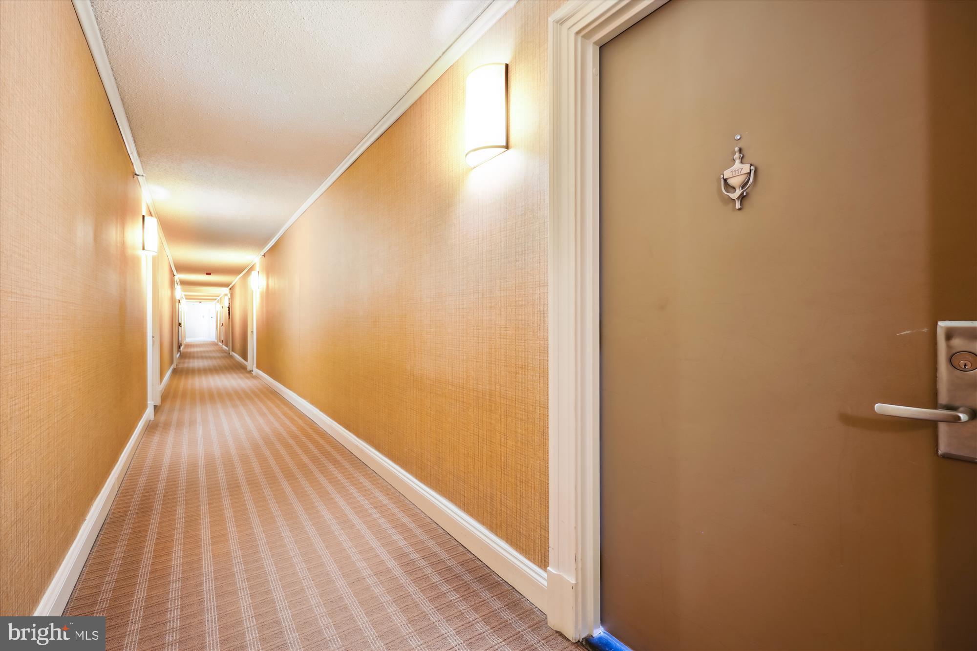 10101 Grosvenor Pl #1117