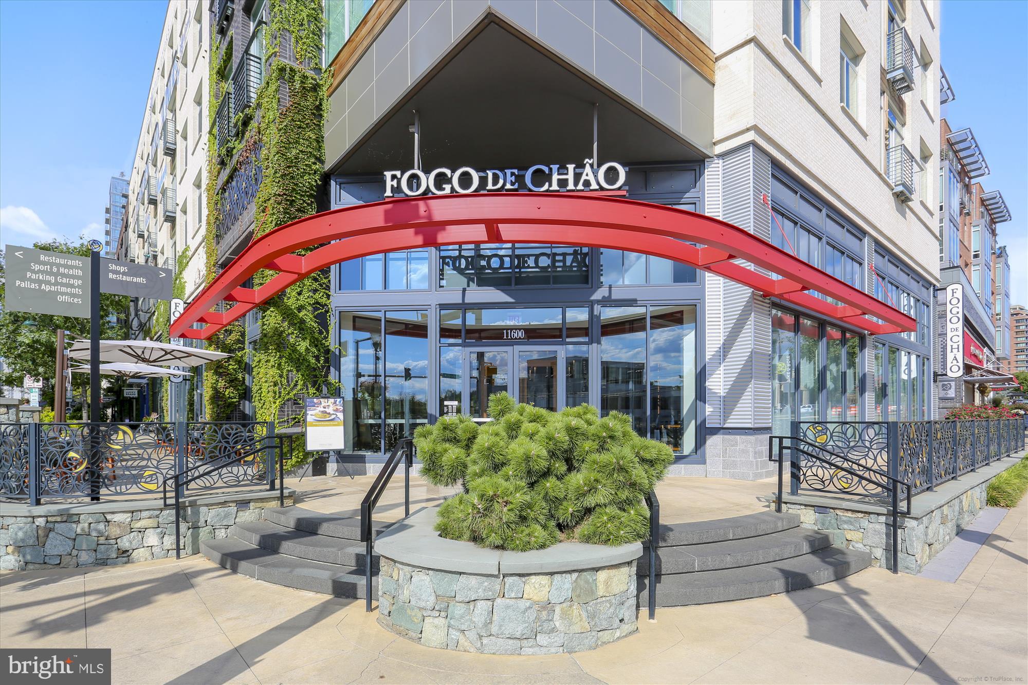 10101 Grosvenor Pl #1117