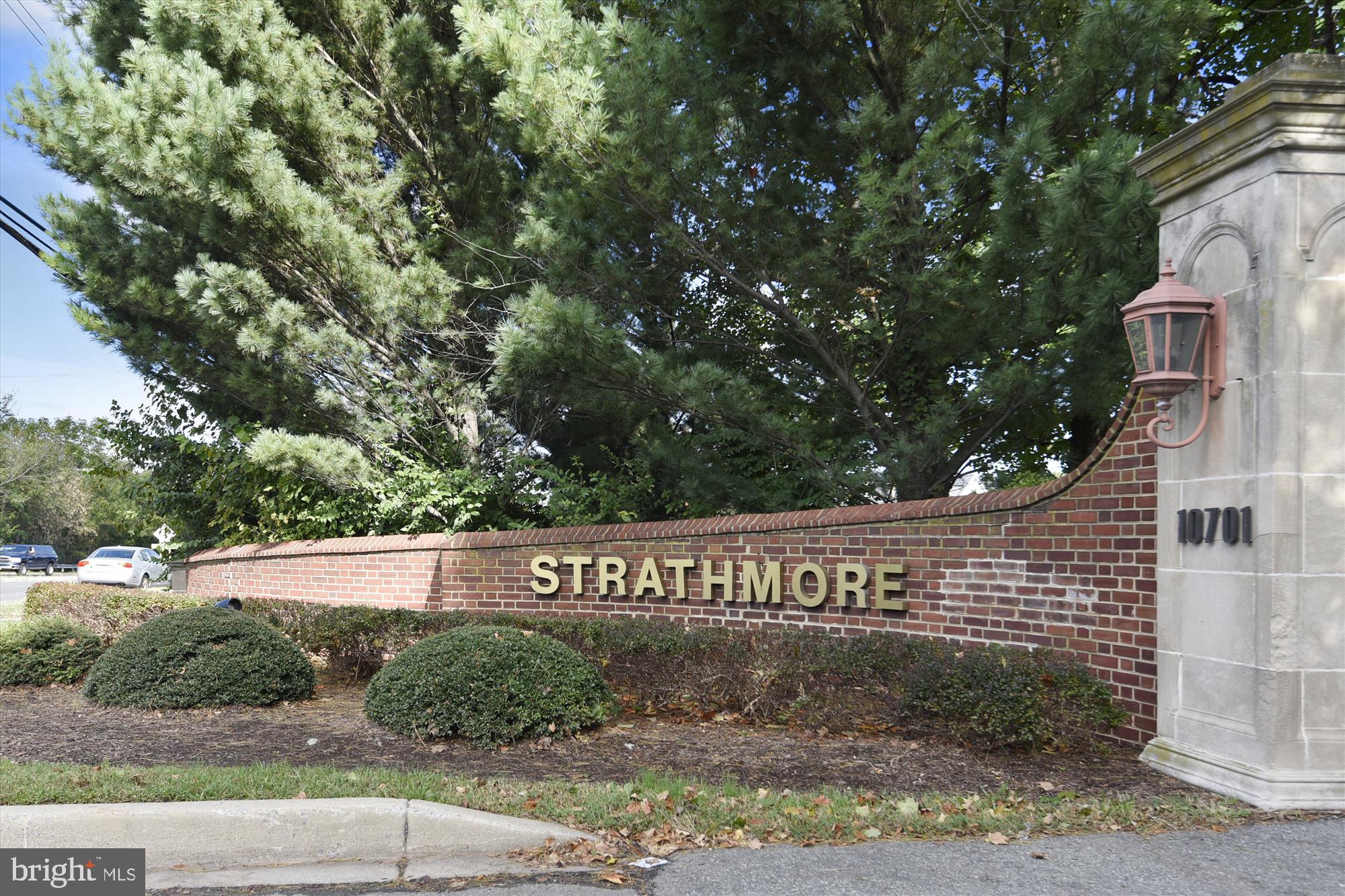 10101 Grosvenor Pl #1117