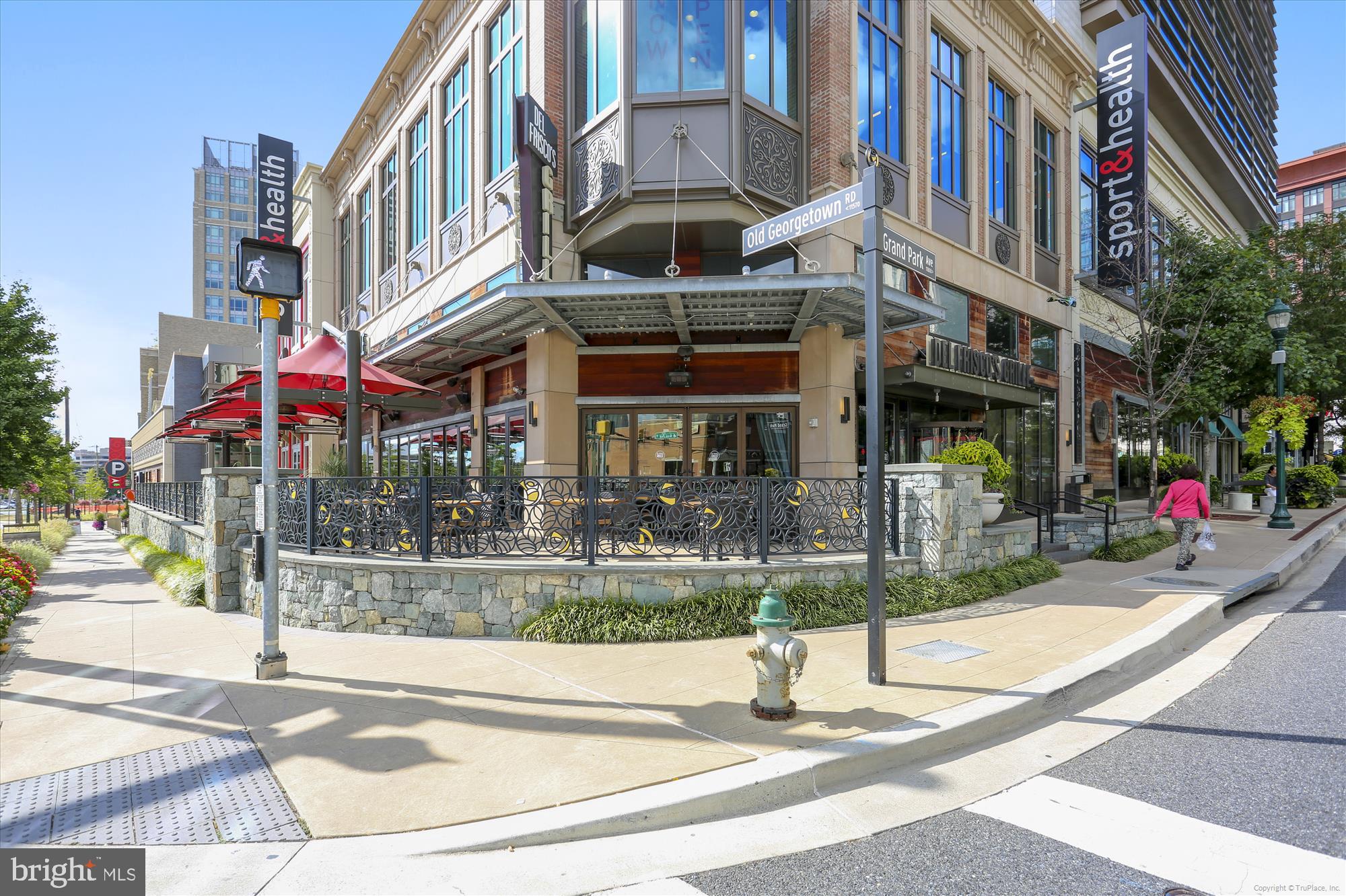 10101 Grosvenor Pl #1117