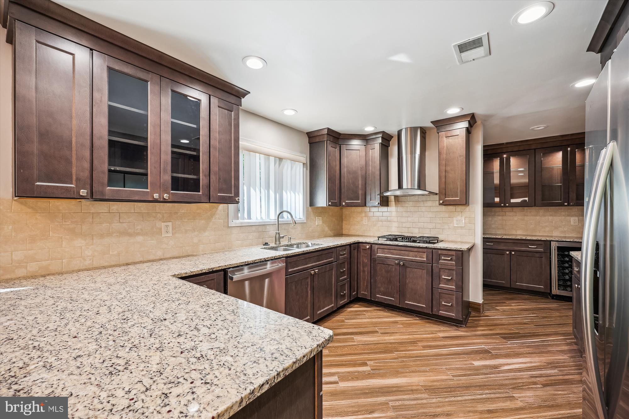 7916 Cypress Grove Ln