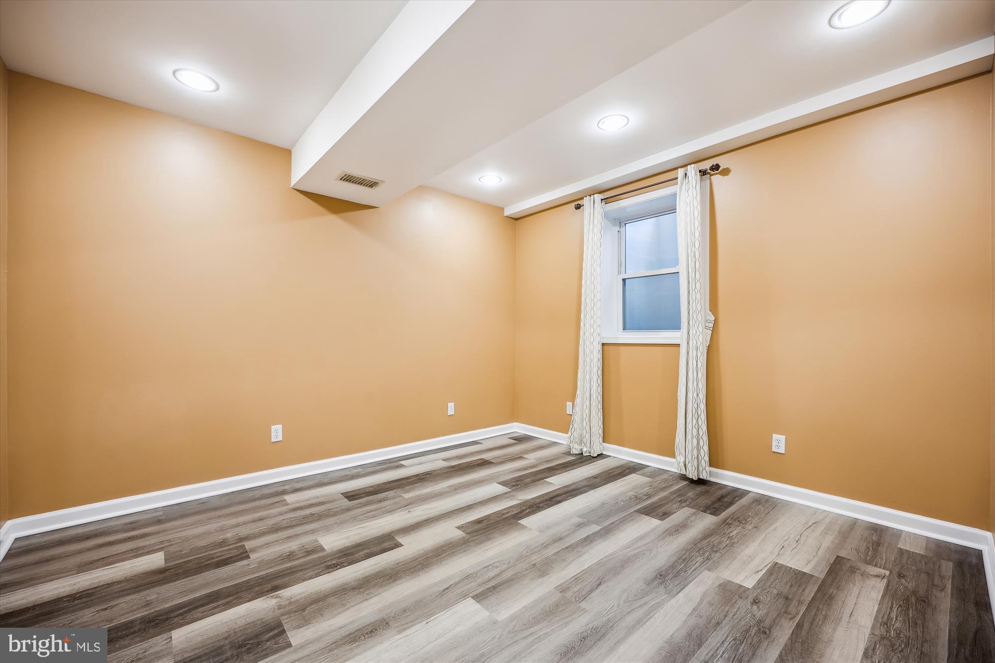 7916 Cypress Grove Ln