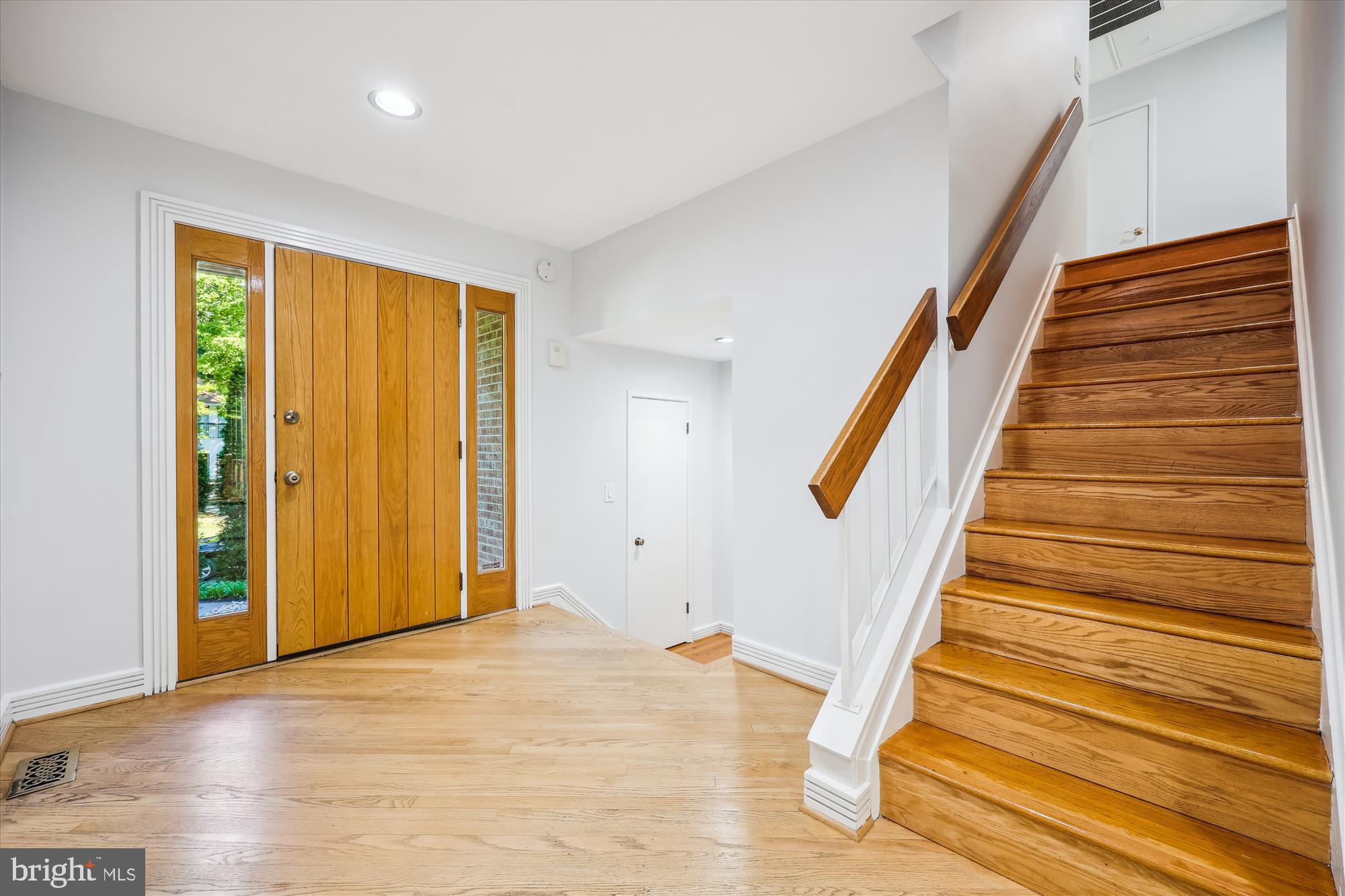 7916 Cypress Grove Ln