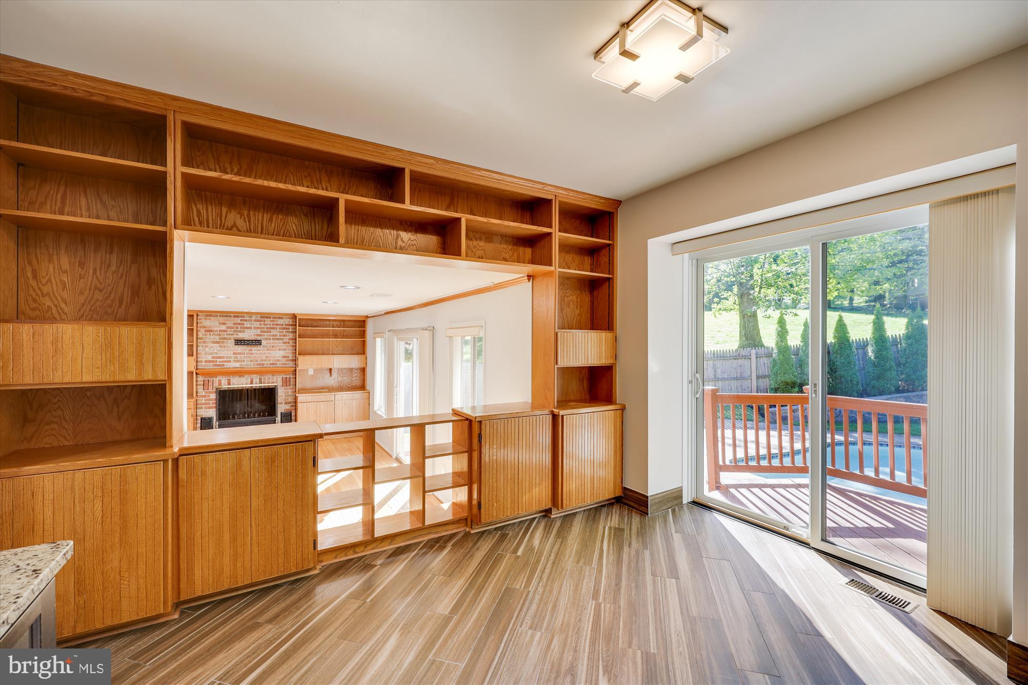 7916 Cypress Grove Ln