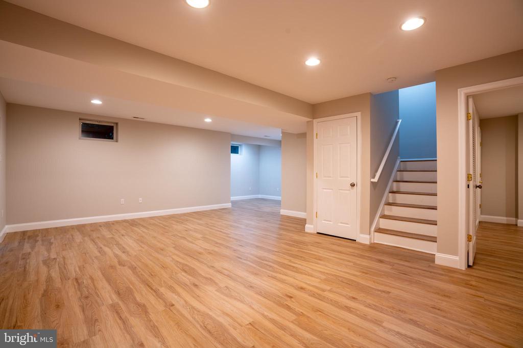 11424 NEELSVILLE CHURCH ROAD