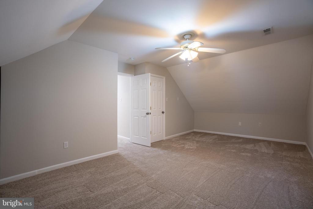 11424 NEELSVILLE CHURCH ROAD