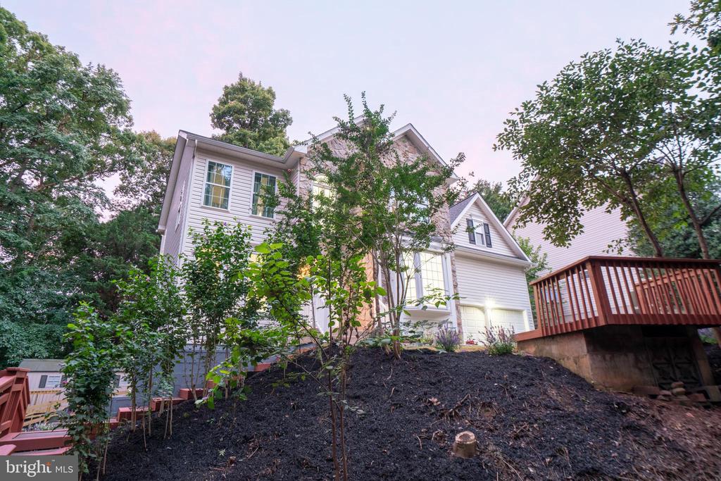 11424 NEELSVILLE CHURCH ROAD