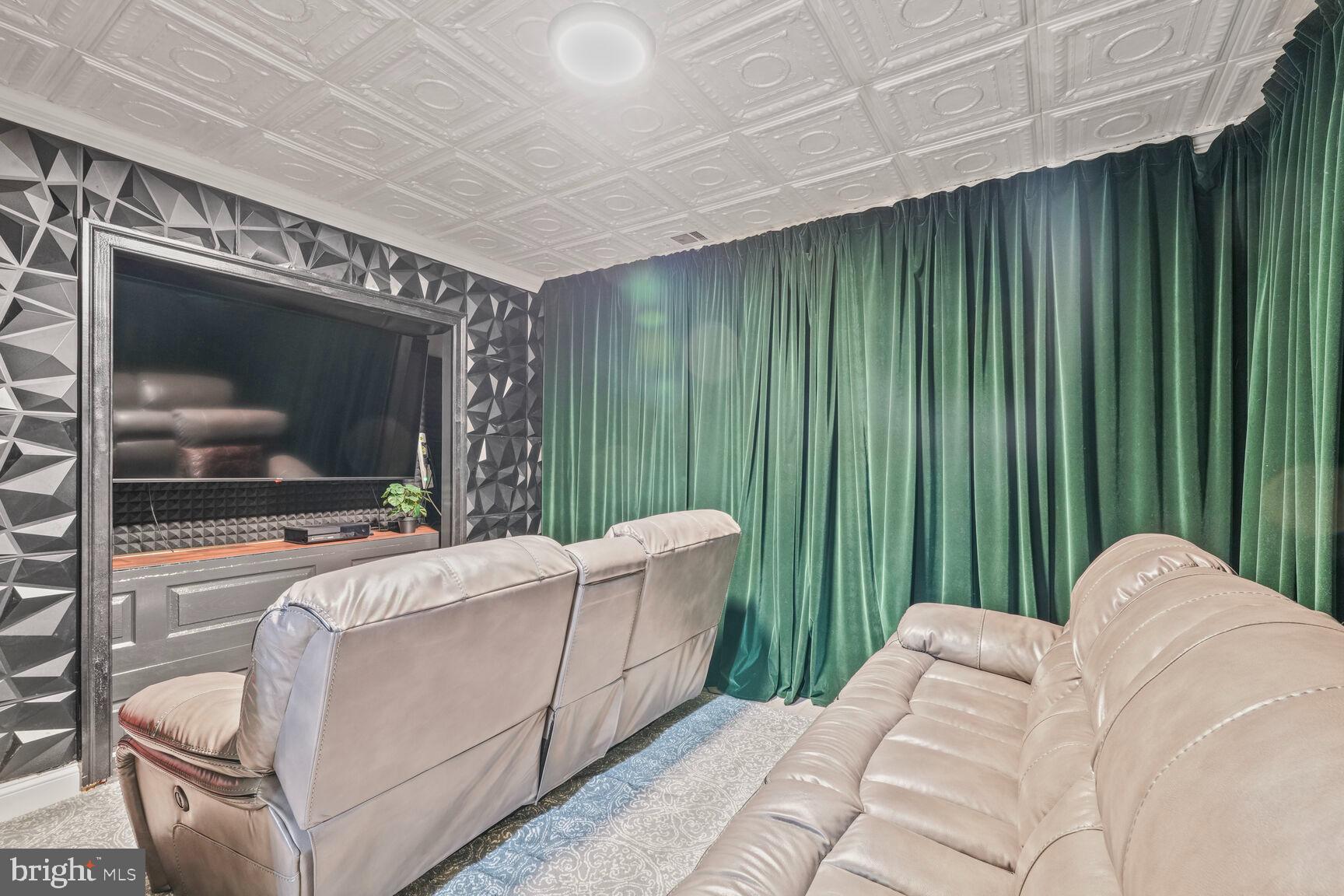 11806 Kimberly Woods Ln