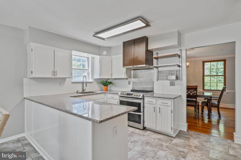 11806 Kimberly Woods Ln