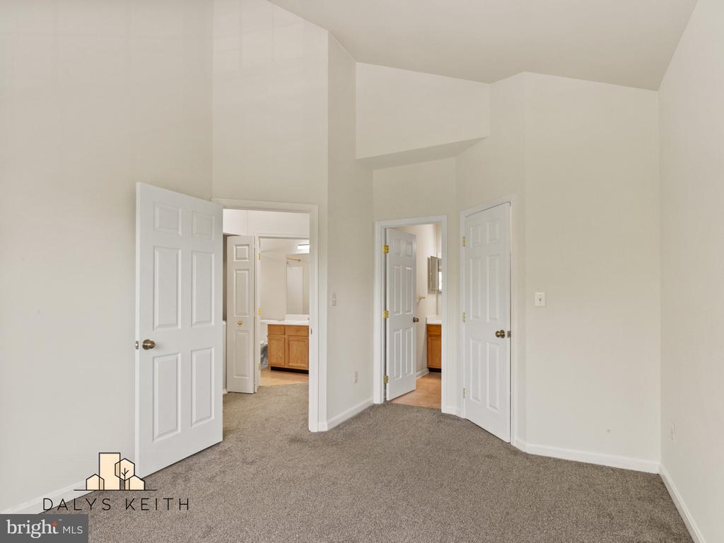 14407 HAMPSHIRE HALL COURT Unit: G-1004