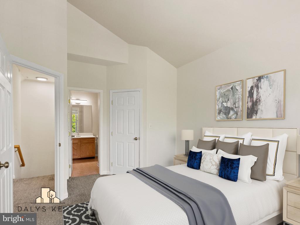 14407 HAMPSHIRE HALL COURT Unit: G-1004