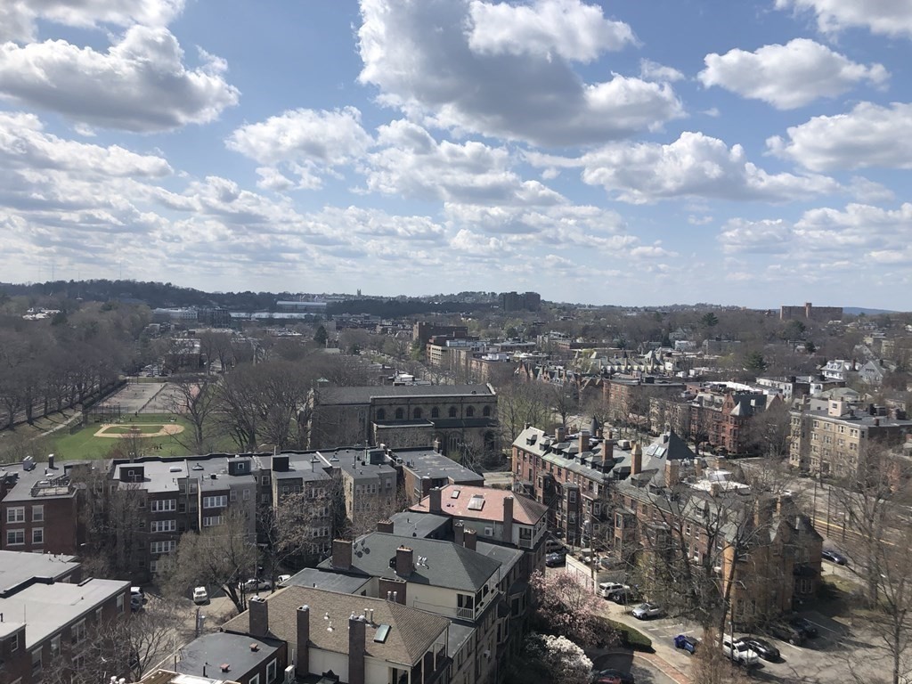 1731 Beacon St # 520