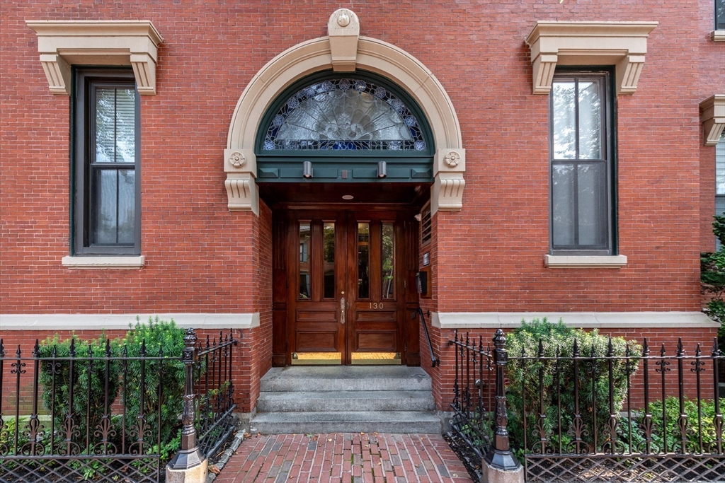 130 Appleton St # 4D