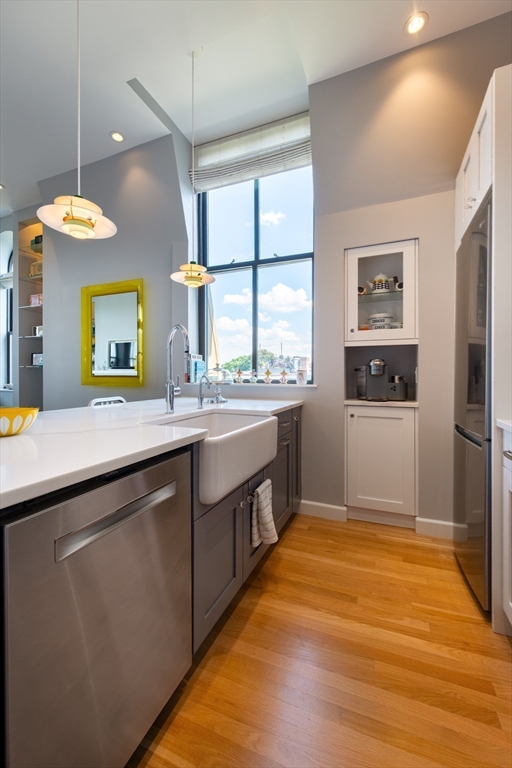130 Appleton St # 4D