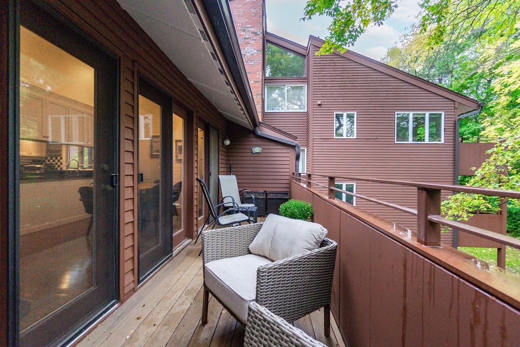 241 Perkins St # E103