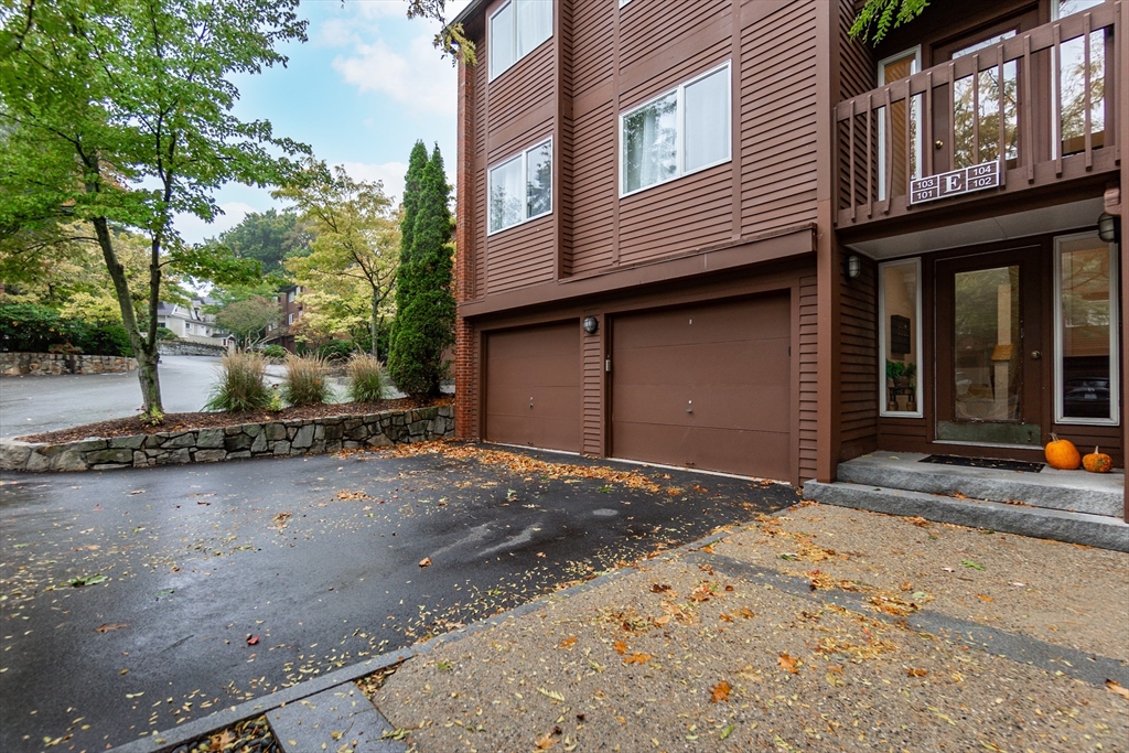 241 Perkins St # E103