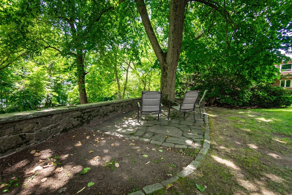 241 Perkins St # E103