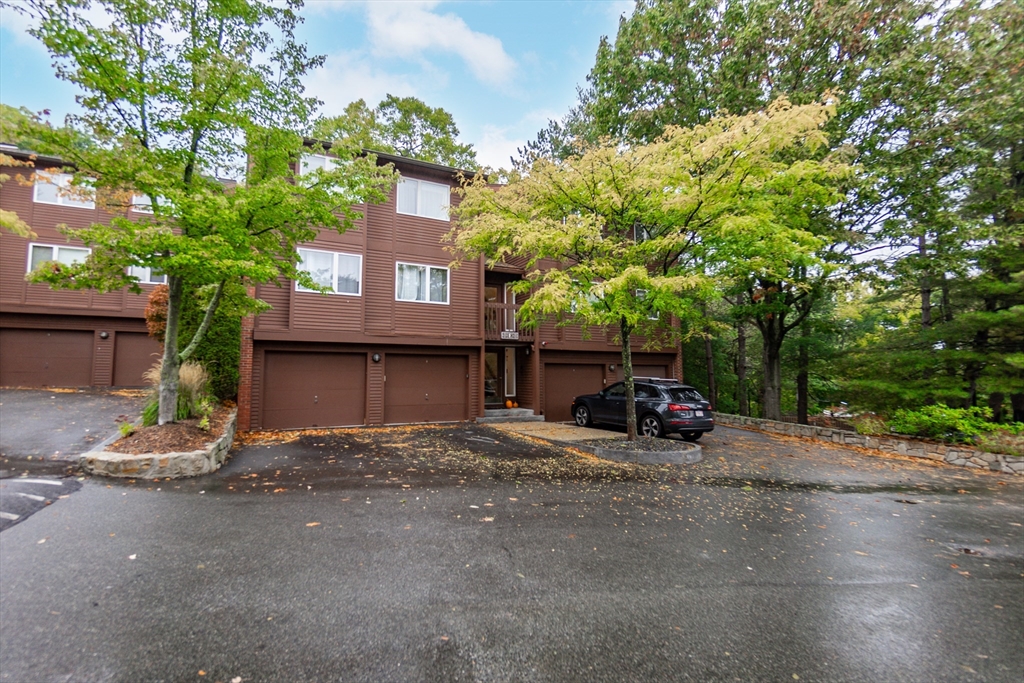 241 Perkins St # E103