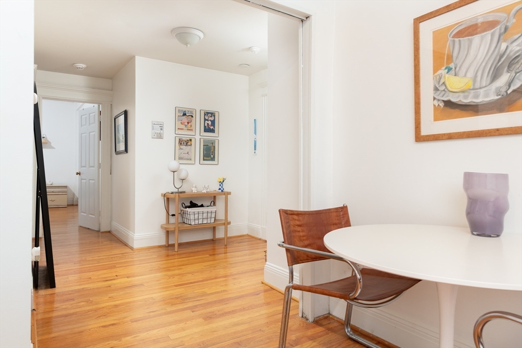 466 Commonwealth Ave # 206