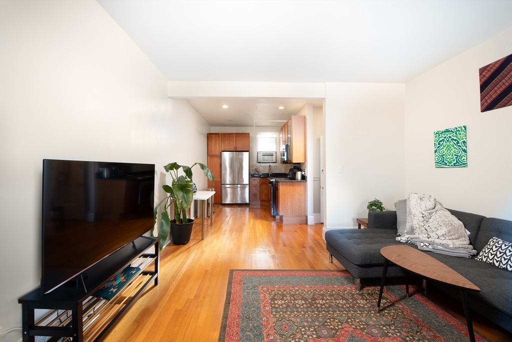 520 Beacon St # 6A