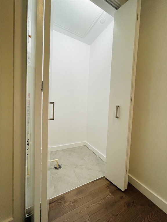 119 Hyde Park Ave # B