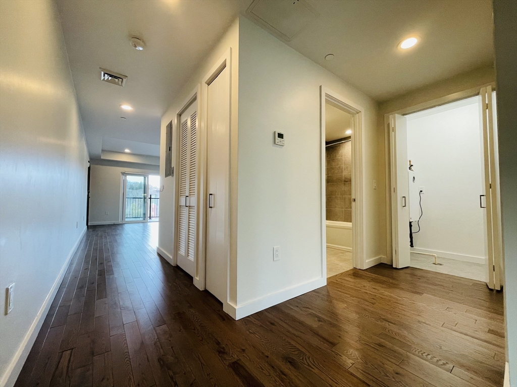 119 Hyde Park Ave # B